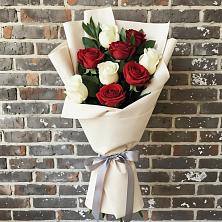 Букет цветов из:  Розы в Советской Краснодарского края