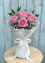 Букет цветов из:  Розы в Советской Краснодарского края
