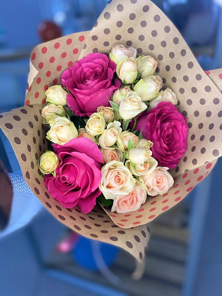 Букет цветов из: Розы в Советской Краснодарского края