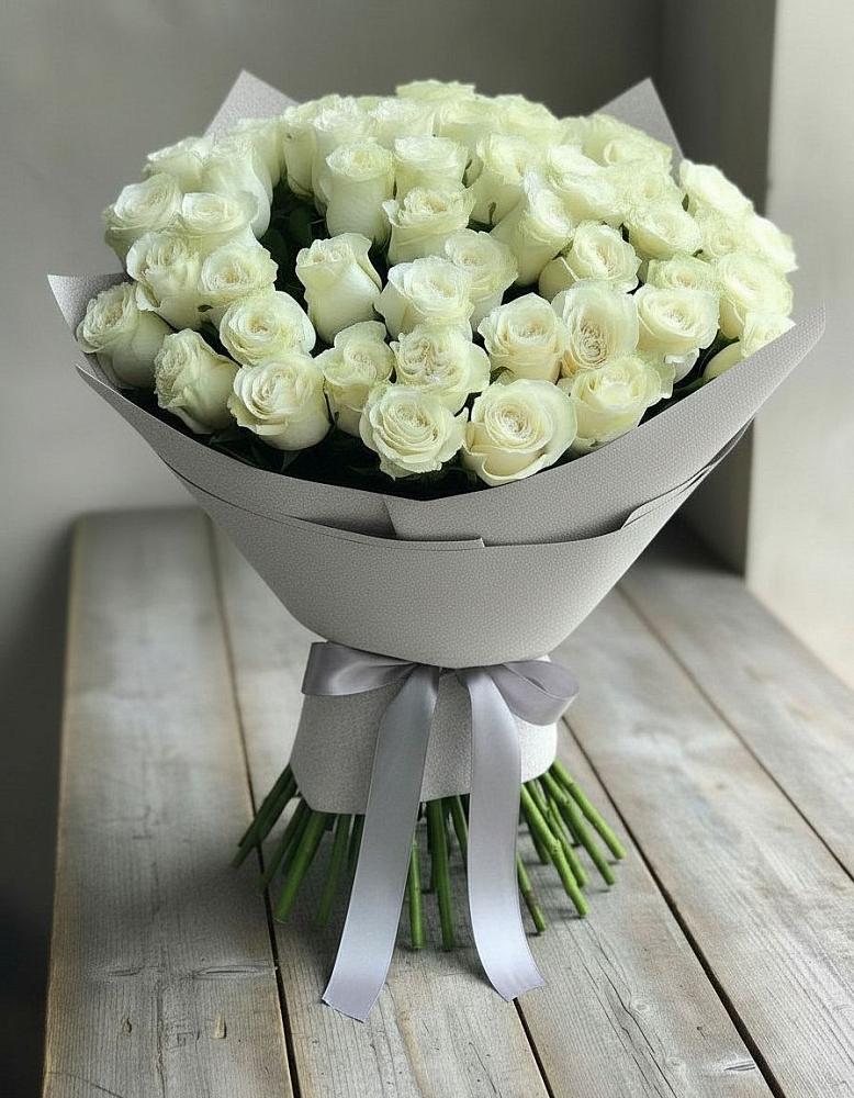 Букет 35 Белых роз в Советской Краснодарского края