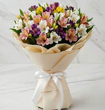 Букет цветов из:  Альстромерии в Советской Краснодарского края