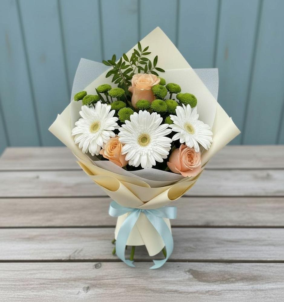 Букет цветов из: Герберы, Розы и Хризантемы в Советской Краснодарского края