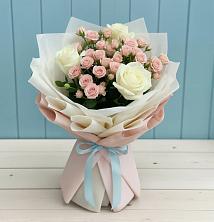Букет цветов из:  Розы в Советской Краснодарского края