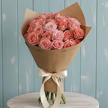 Букет цветов из:  Розы в Советской Краснодарского края