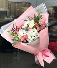 Букет цветов из:  Розы, Лизиантусы и Хризантемы в Советской Краснодарского края