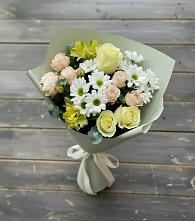 Букет цветов из:  Альстромерии, Розы и Хризантемы в Советской Краснодарского края