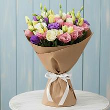 Букет цветов из:  Лизиантусы в Советской Краснодарского края