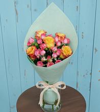 Букет цветов из:  Розы в Советской Краснодарского края