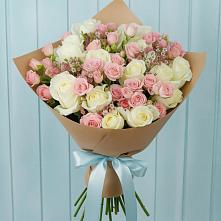 Букет цветов из:  Розы в Советской Краснодарского края